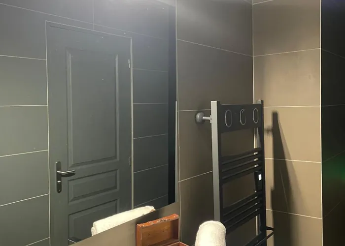 Bed & Breakfast Le Domaine De La Verrerie Landrecies